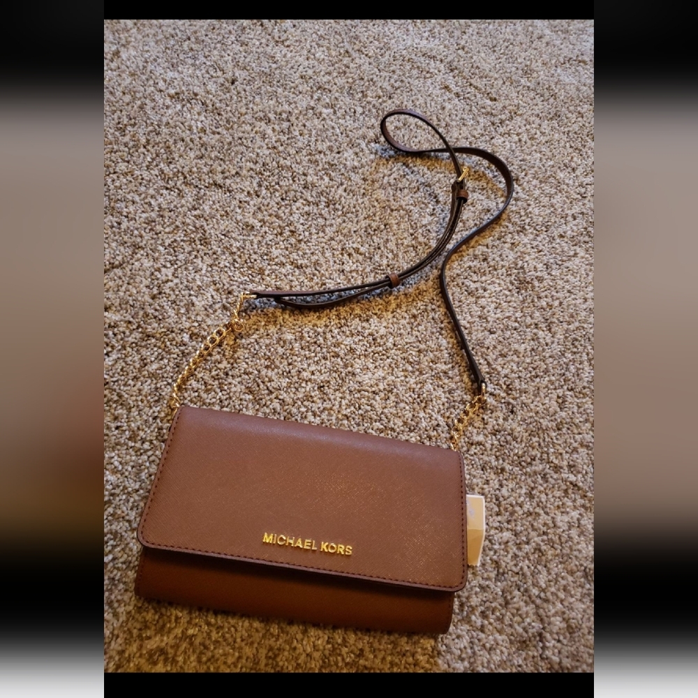 Michael kors crossbody jet set NWT
